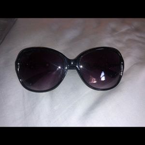 Black sunglasses
